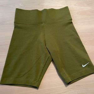 Nike bike shorts NWOT